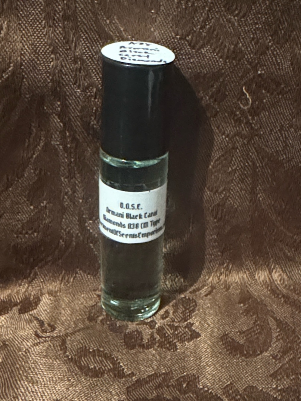 Carat Black Diamonds (M) Type 1/3 Glass Roll-on bottle